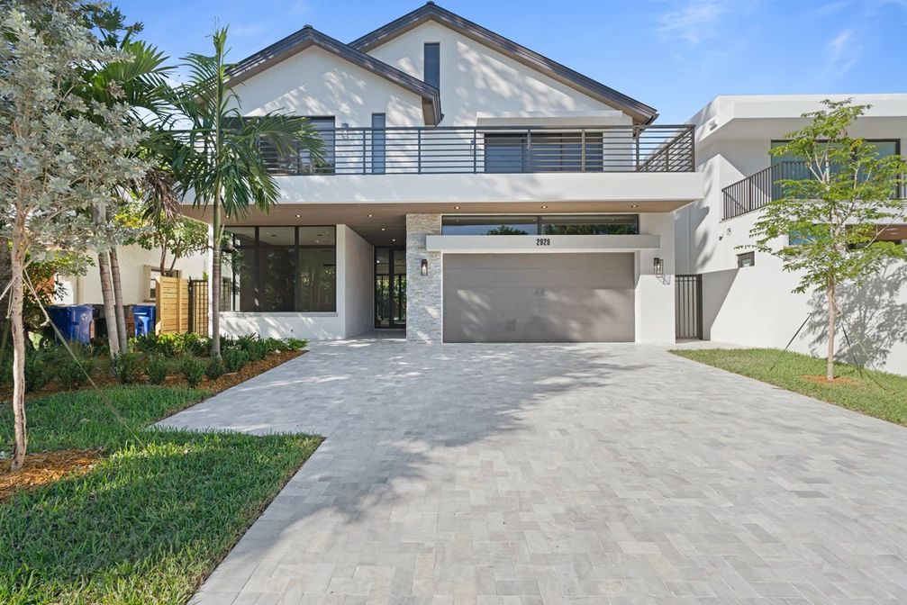 Front driveway of TITN Beach phase 2 built by TITN Developments